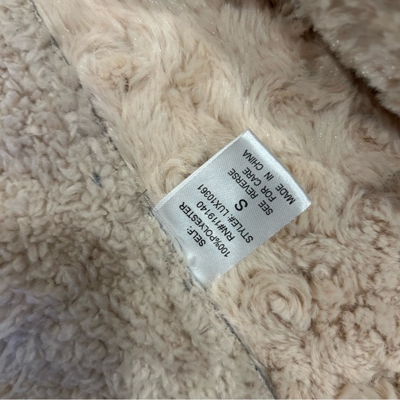 Y2K Faux Shearling Vest – Favlux – Small - Picture 3 of 7